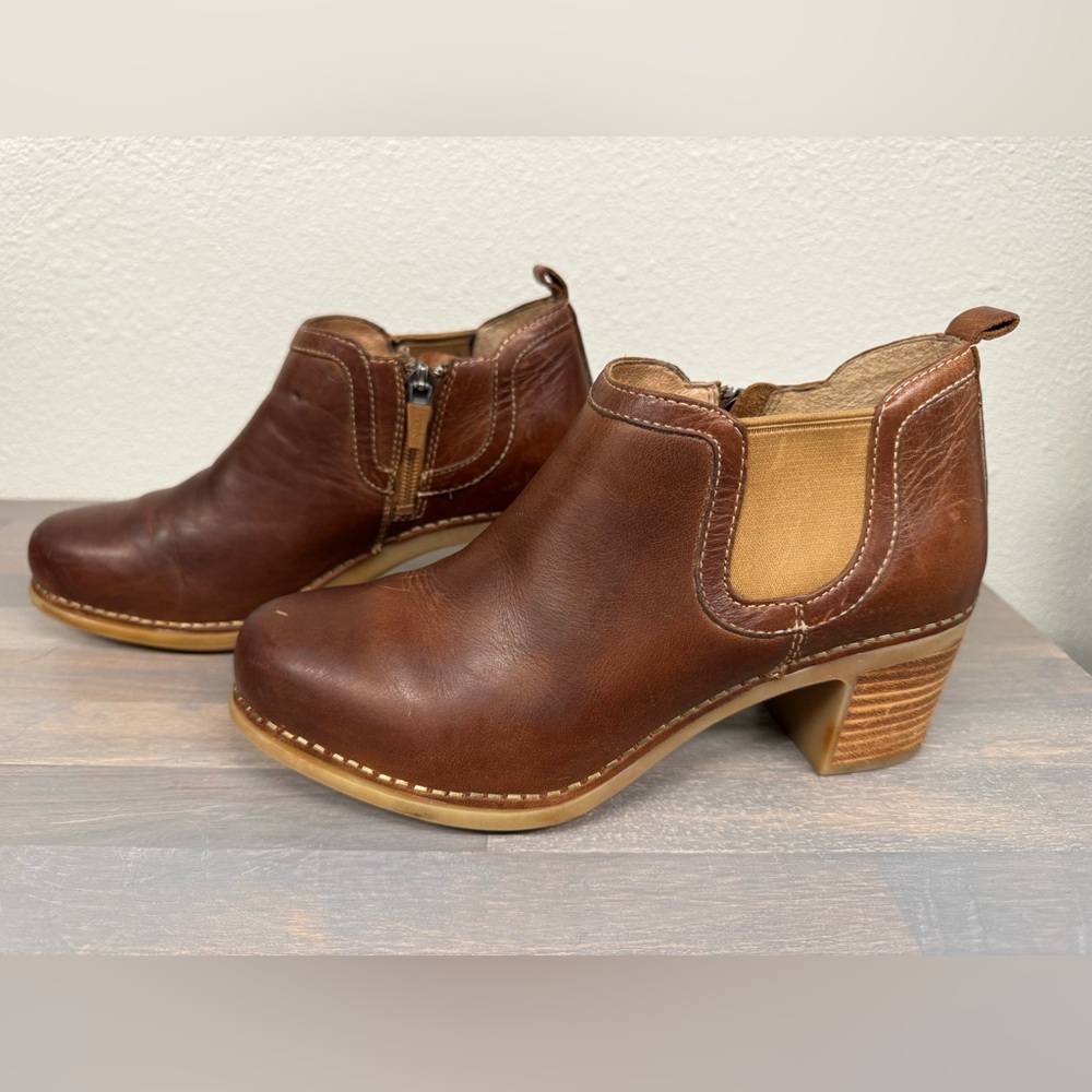 DANSKO Harlene Women’s Boot w/ Inside Zip - Size EU 37 / US 6.5
